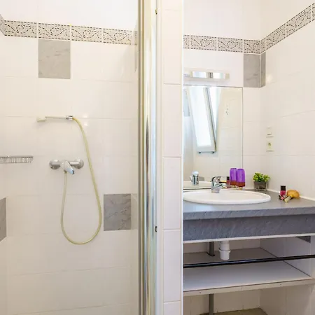 Holiday home Les 7 Nains-1 By Interhome *